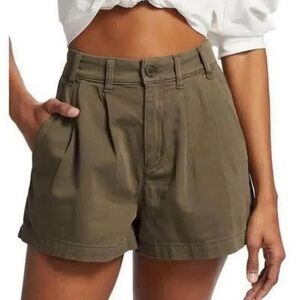 Billie Pleated Shorts – Size 12